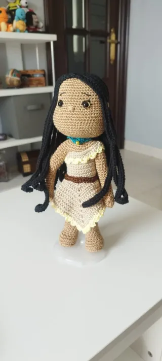 Muñeca Pocahontas crochet 30 cm