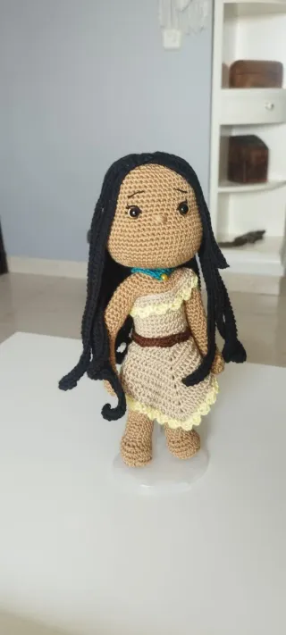 Muñeca Pocahontas crochet 30 cm