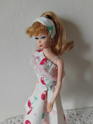 Fashion Set per Barbie, cherry dress