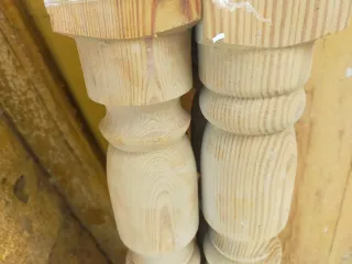 Lote 4 balaustres madera torneada