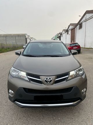 Toyota RAV4 2013