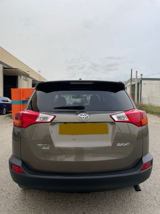 Toyota RAV4 2013