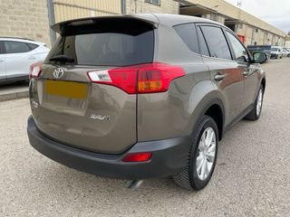 Toyota RAV4 2013
