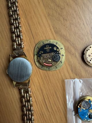 Lotto di 4 orologi da donna Omega