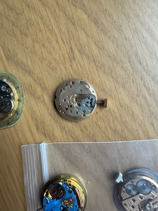 Lotto di 4 orologi da donna Omega