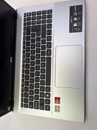 Ordenador Portátil  Acer Amd Ryzen 7 5700 1.80Ghz 16/512Gb