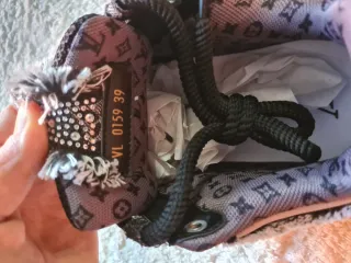 Louis Vuitton Sneakers Uomo 39 Monogram Strass