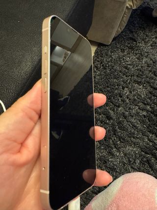 iPhone 13 Rosa 128GB - Muy Buen Estado