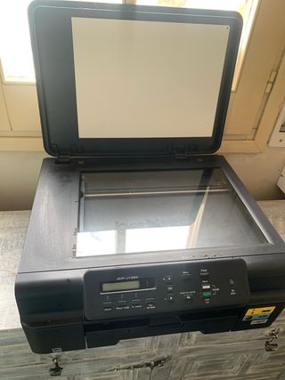 Impresora Multifunción Brother DCP-J132W.