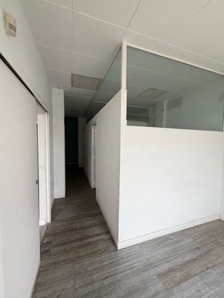 Alquilo local ideal para estética y oficinas