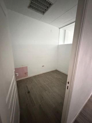 Alquilo local ideal para estética y oficinas