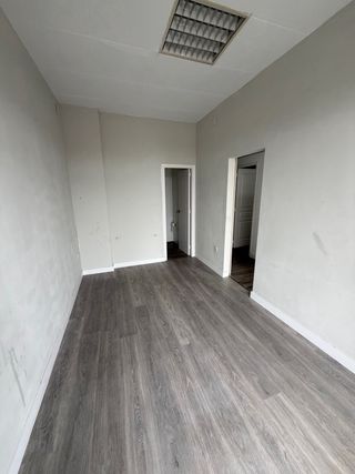 Alquilo local ideal para estética y oficinas