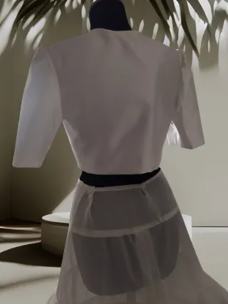 Giacchino in raso bianco