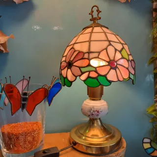 Lámpara Tiffany Flores Cristal y latón (leer)