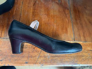 Zapatos de baile/tacon negros. Talla 32