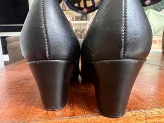 Zapatos de baile/tacon negros. Talla 32