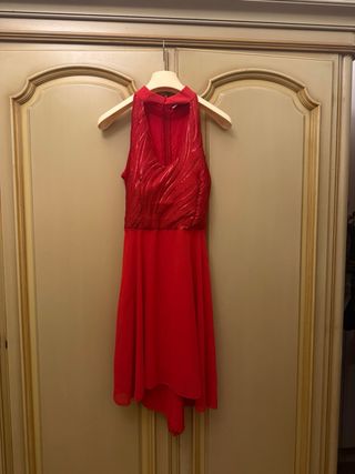 Abito da sera rosso asimmetrico paillettes