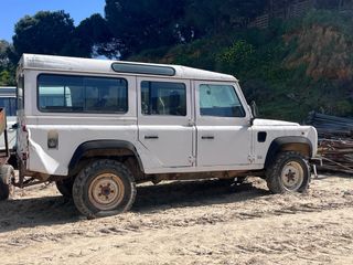 Land Rover Defender 2005