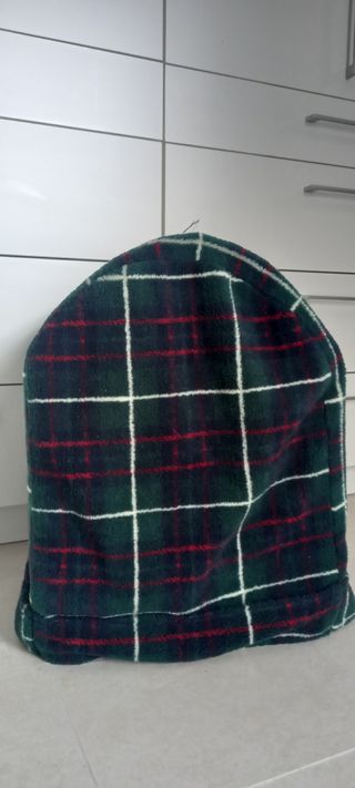 Jaula para pájaros con accesorios