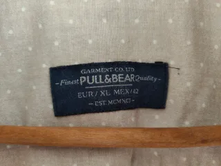 Camisa Pull&Bear gris lunares XL