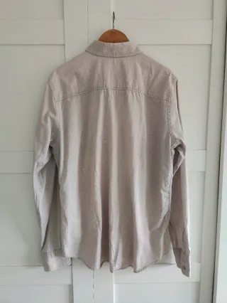 Camisa Pull&Bear gris lunares XL