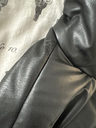 Chaqueta Zara Puffer Piel Sintética Negra