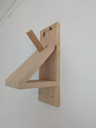 Soporte madera casco moto/bici colgador