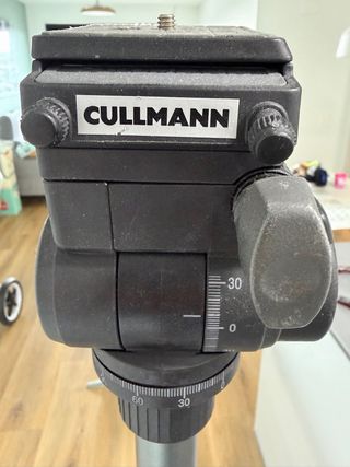 Cámara de fotos reflex Canon EOS 600D + Accesorios