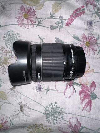 Cámara Canon EOS 700D Kit EF-S 18-55mm IS STM