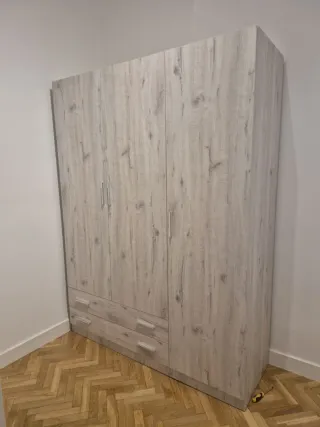 Armario armario armario