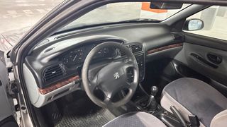 Peugeot 406 2000