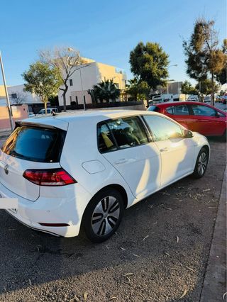 Volkswagen E-golf 2019