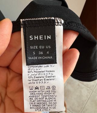 Abito lungo nero con strass