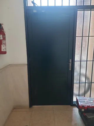 Gencametal .Fabricacion de puertas personalizadas