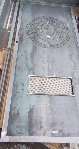 Gencametal .Fabricacion de puertas personalizadas