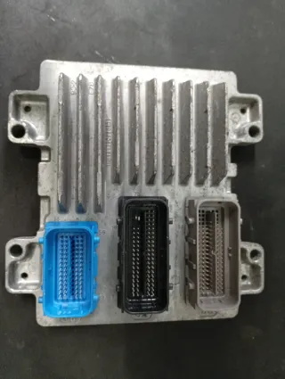 Centralita ECU Opel Ref: 12665802. AB42