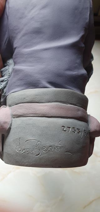 Figura Serie Elisa Original