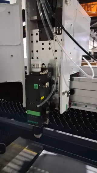 Instalacion y mantenimiento laseres de fibra