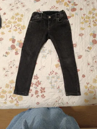 Vaqueros Pepe Jeans Negros Talla 3-5 Años
