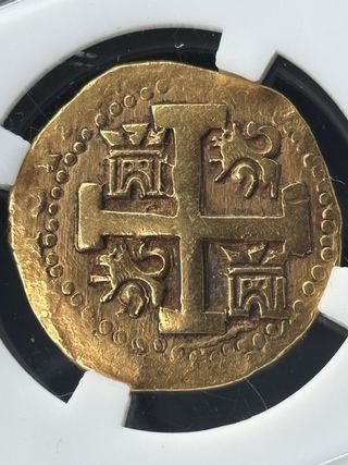 FELIPE V 8 ESCUDOS LIMA N SOBREFECHA 1735-4.