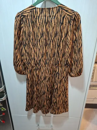 Lote 2 vestidos Love 21