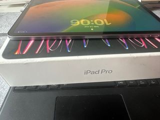 iPad Pro 11 (4ª Gen) con Teclado