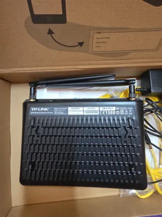 Router TP-Link con antenas