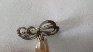 Spilla vintage fiore con perla