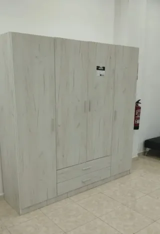 Armario armario armario armario