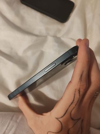 iPhone 13 mini Morado/Negro