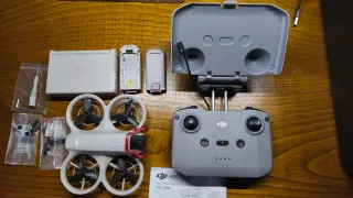 Dron DJI Neo  con 3 baterías y cargador...