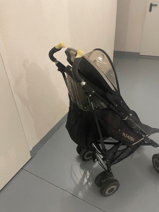 Silla de paseo Maclaren negra