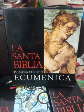 La santa biblia ecuménica