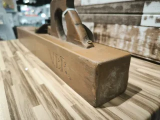 Cepillo carpintero decorativo V.B.R.